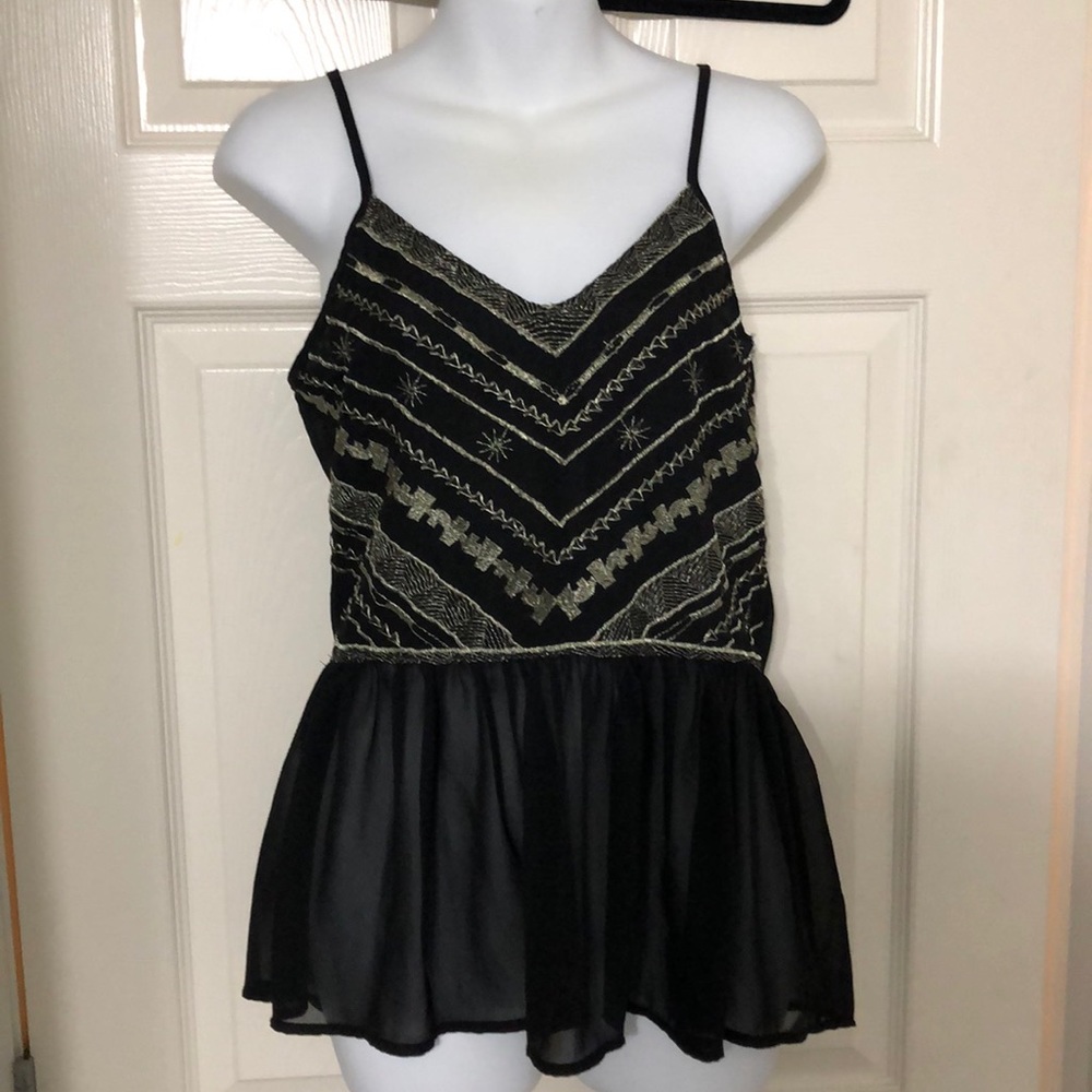 Blank tank with gold thread detail